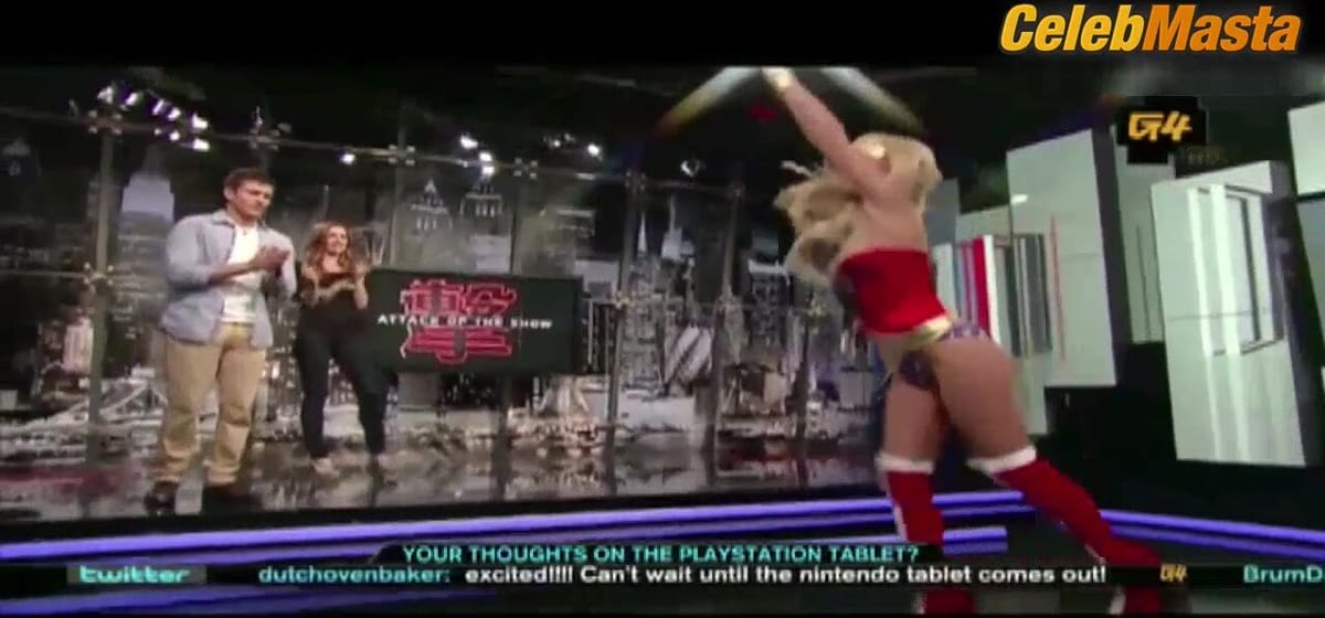 Sara Jean Underwood's Sexy Scene in Attack of the Show!