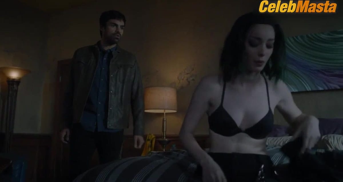 Emma Dumont's Sex Scene from The Gifted