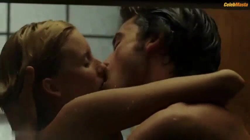 Maggie Grace's Sexy Scene from The Fog