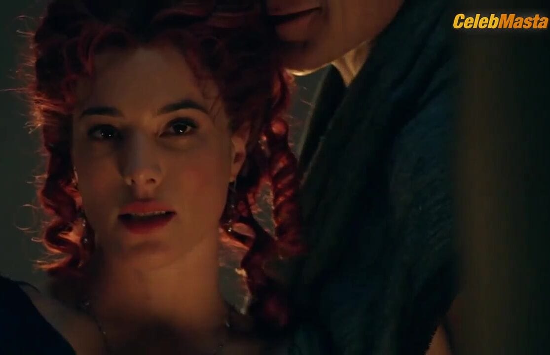 Jaime Murray Bares Boobs Scene in Spartacus Gods Of The Arena