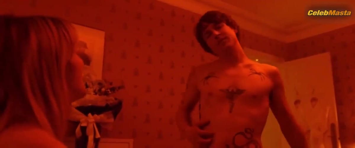 Alice Isaaz Underwear Scene from Especes Menacees