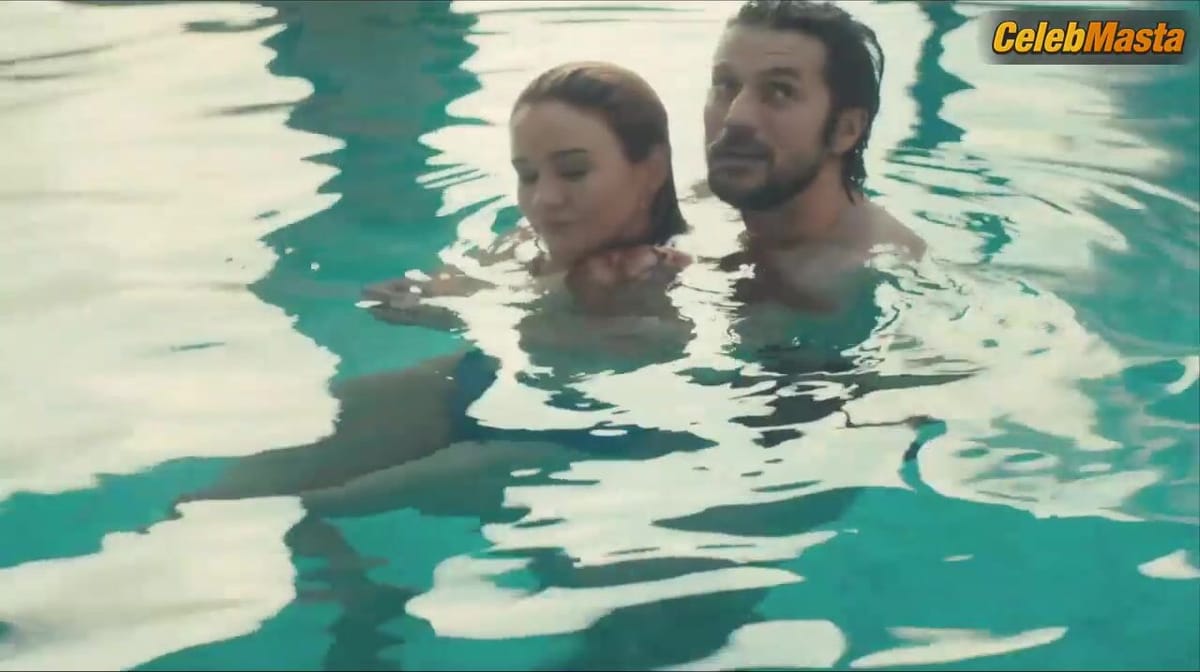 Aisling Franciosi's Boobs, Swimsuit Scene in Pose