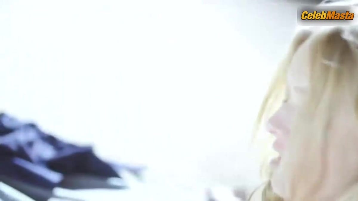 Stefanie Stappenbeck's Sex Scene in Ohne Dich