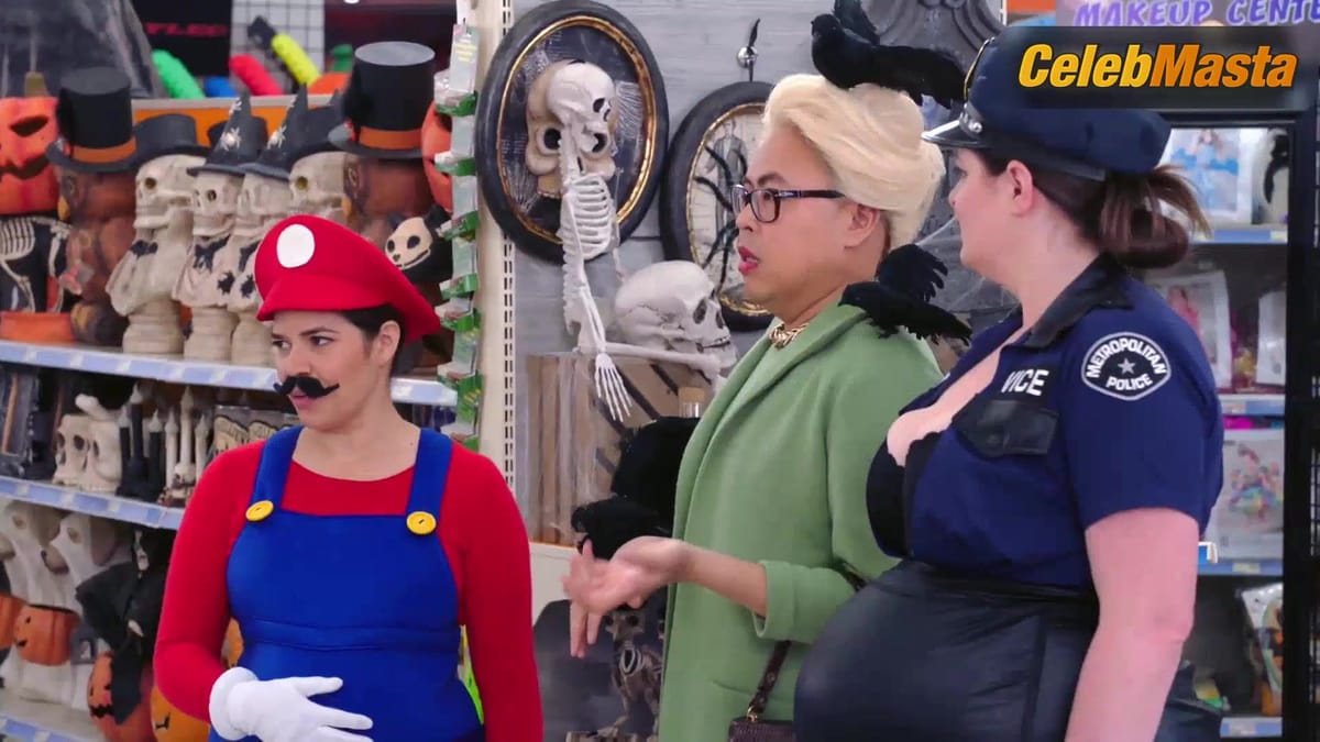 Nichole Bloom and Lauren Ash Flaunt Underwear, Bikini Scene in Superstore