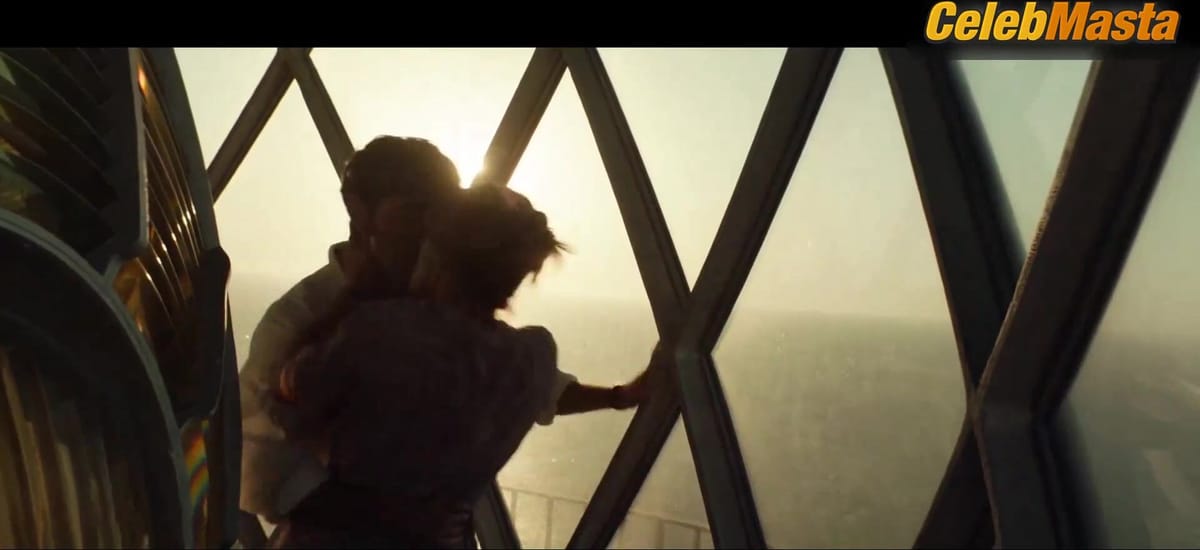Blanca Suarez Booty Scene from El Verano Que Vivimos