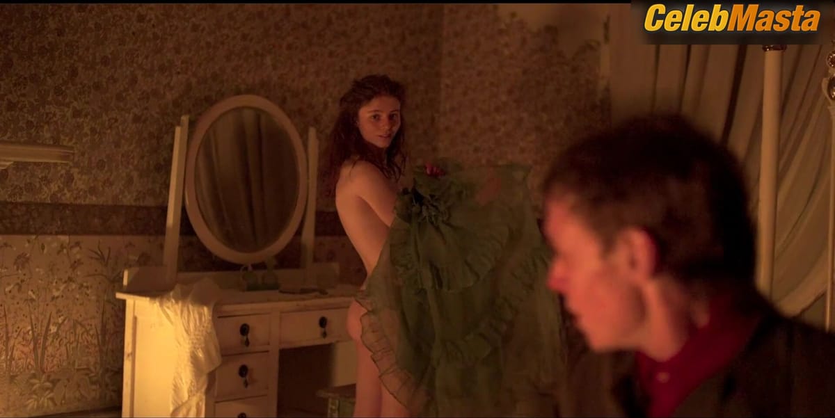 Thomasin McKenzie's Booty Scene in True History Of The Kelly Gang