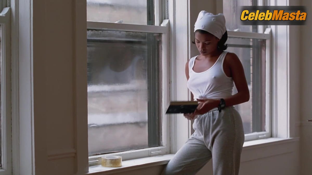Nia Long Boobs Scene in Love Jones