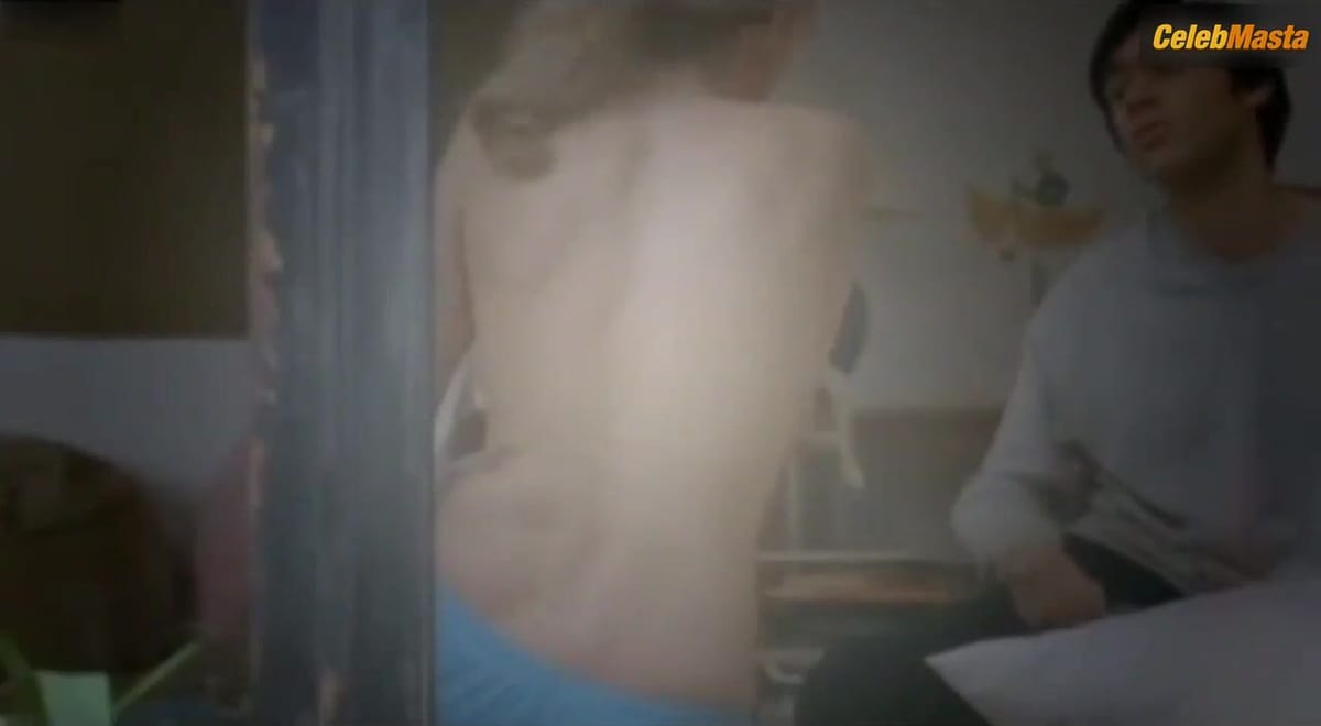 Frederique Bel's Underwear Scene in Changement D'adresse
