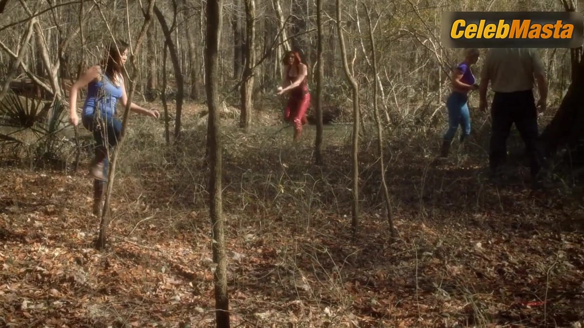 Dominique Swain's Tits Scene in Sharkansas Women's Prison Massacre