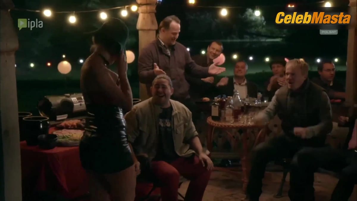 Magdalena Lamparska's Sexy Scene in To Nie Koniec Swiata