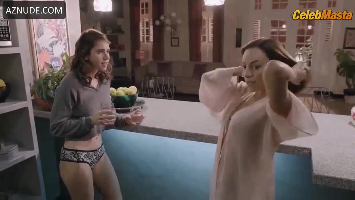 Marimar Vega's Sex Scene from De Brutas, Nada