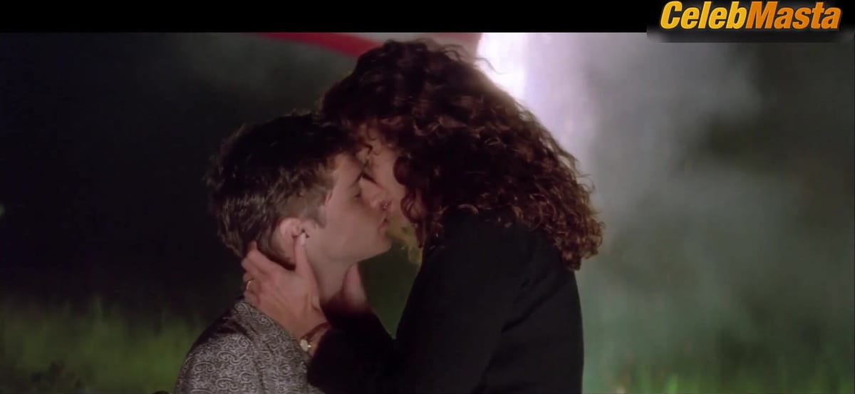 Andie MacDowell Shows Sexy Scene in Crush