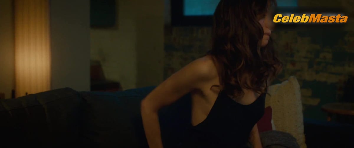 Analeigh Tipton Booty Scene from Two Night Stand