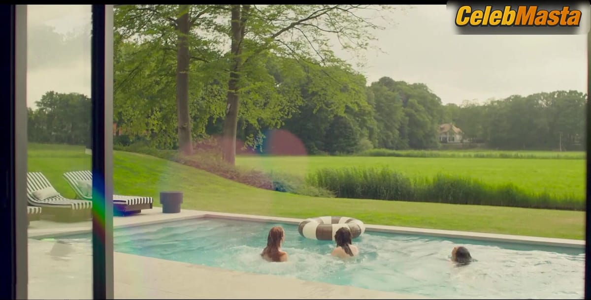 Rifka Lodeizen, Loes Haverkort, Charlie Dagelet and Noortje Herlaar Boobs, Ass Scene from The Perfect Lie