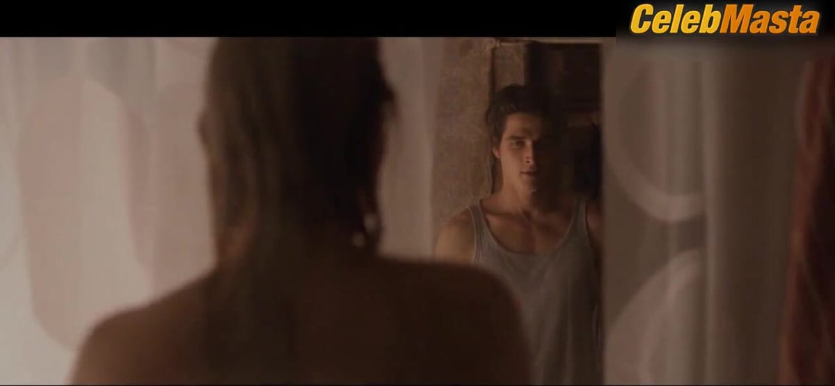 Loes Haverkort Bares Tits Scene in Rendez-vous