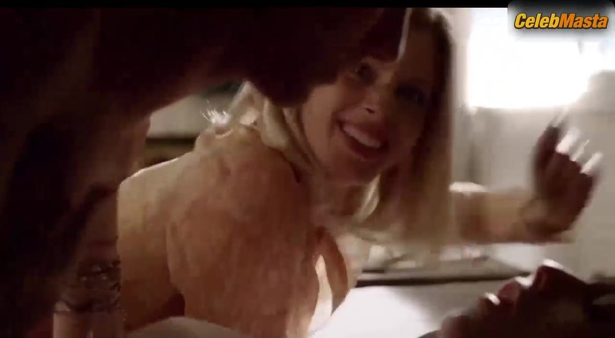 Malu Rodrigues Booty, Boobs Scene in Confissoes De Adolescente