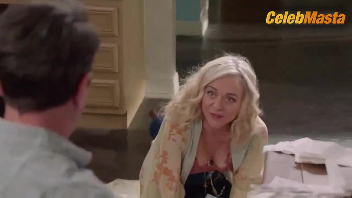 Rachel Bay Jones's Sex Scene in Modern Family