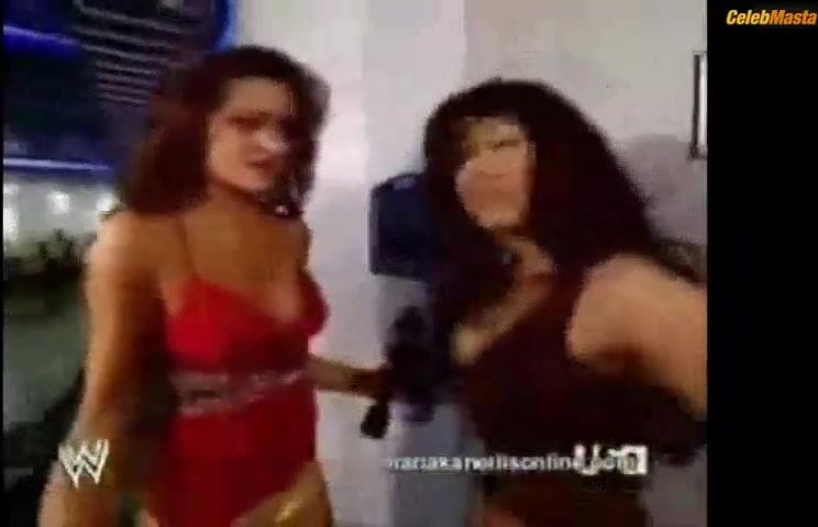 Maria Kanellis's Lesbian Scene in Wwe Divas