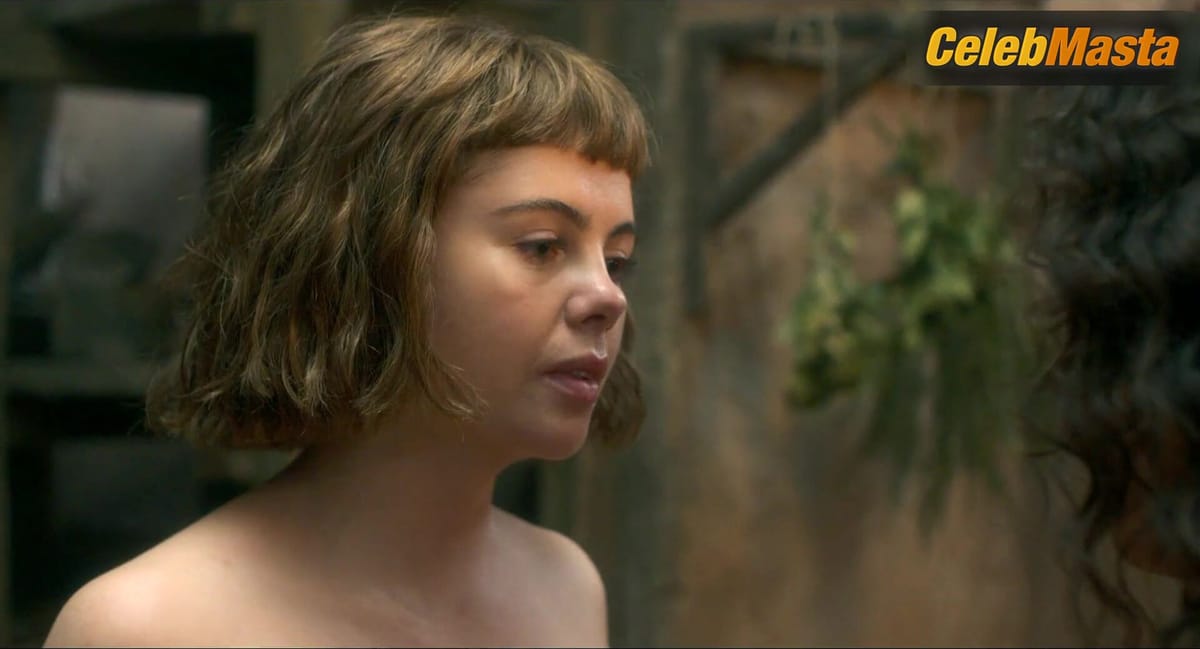 Jessica Plummer and Saoirse-Monica Jackson's Ass, Lesbian Scene in The Decameron