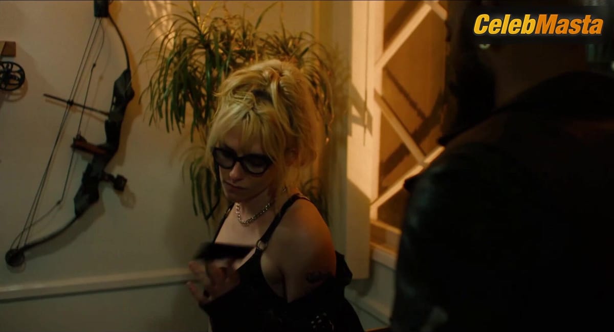 Kristen Stewart Underwear Scene from The Wrong Girls