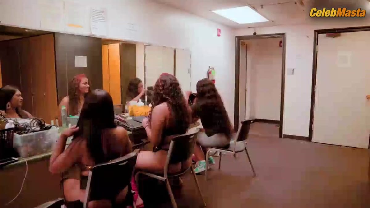 Tia Williams and Diamond Simmons-james, Thong Underwear Scene from C.r.e.a.m.