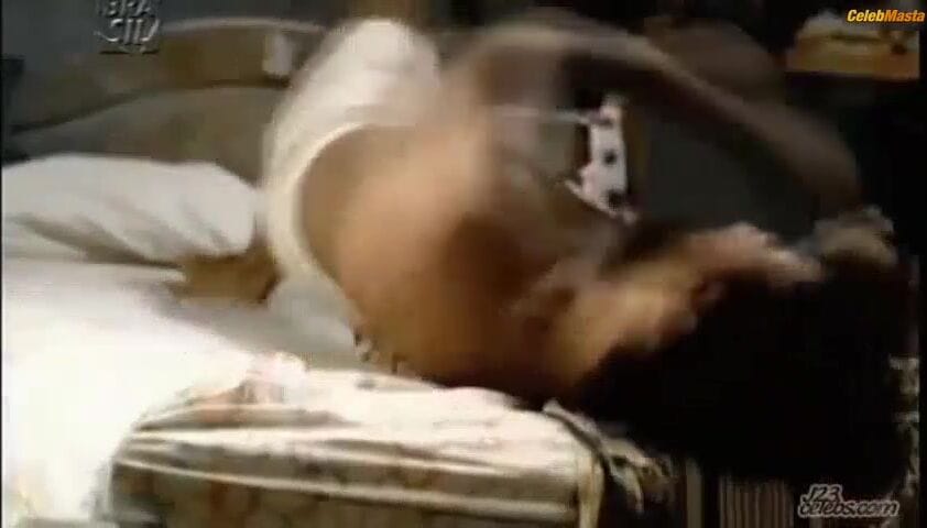 Fernanda Paes Leme Booty, Tits Scene from O Homem Que Desafiou O Diabo