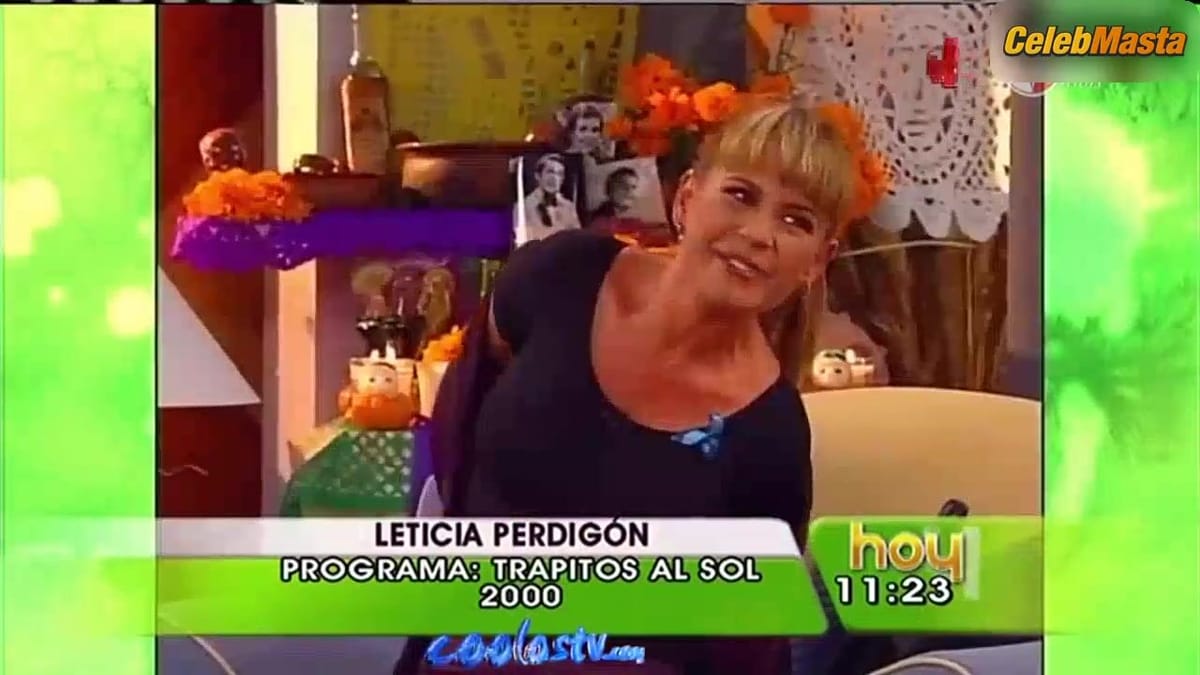 Leticia Perdigon Booty, Thong Scene from Hoy Mexico