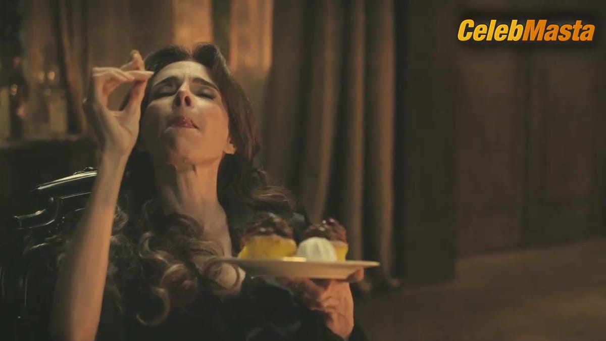 Isabela Garcia, Deborah Evelyn and Unknown's Racy Scene in Madam Beja