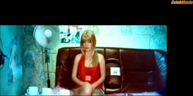 Anna Starshenbaum Booty, Tits Scene from Skazhi Leo