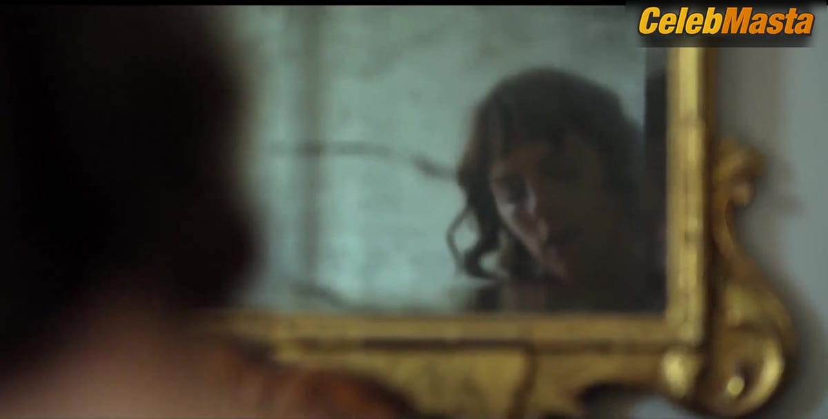 Annabel Scholey and Gaia Bavaro's Lesbian, Booty Scene in The Serial Killer's Wife