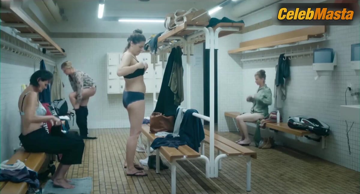 Annette Wunsch and Charlotte Heinimann Booty, Tits Scene from Vakuum