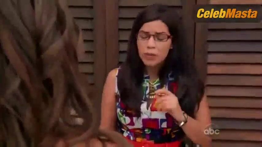 Vanessa L. Williams' Sexy Scene from Ugly Betty