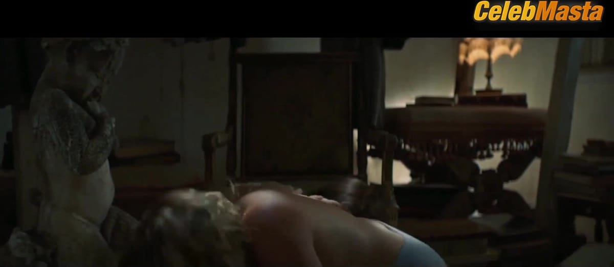 Laila Maltz Lesbian, Tits Scene from If I Were The Winter Itself