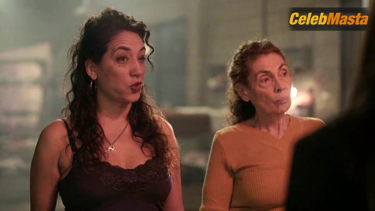 Camila Peralta, Violeta Vicario Furfaro and Anto Avalos Alos' Tits and Panties Scene in In The Mud