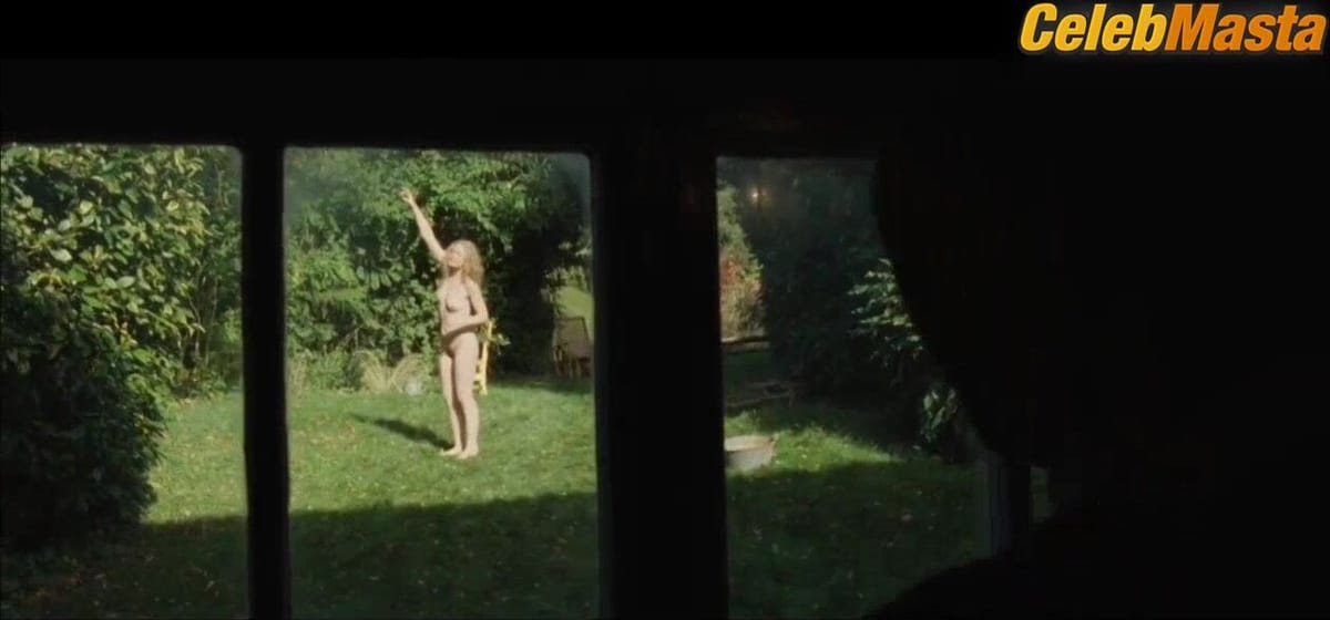 Anne-Marie Duff's Tits, Bush Scene in On Chesil Beach