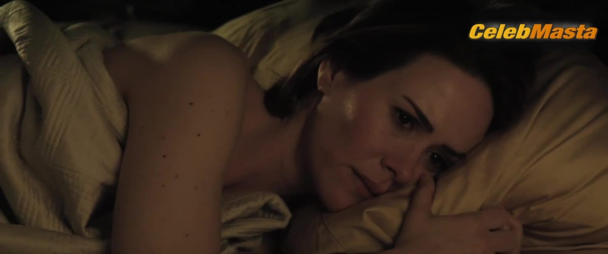 Sarah Paulson's Tits Scene from The Runner
