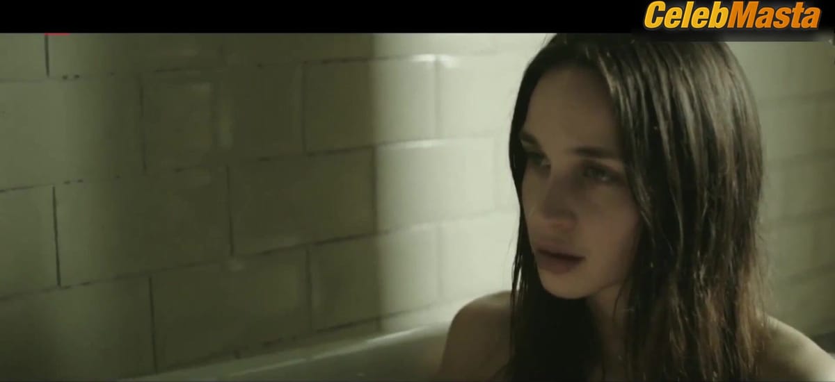 Eva Prosek and Franciska Torocsik Boobs Scene in Aurora Borealis Northern Light
