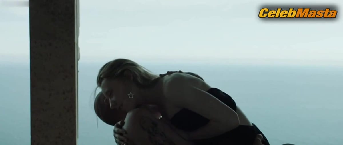Eva Milgram Booty, Boobs Scene in Etude 2