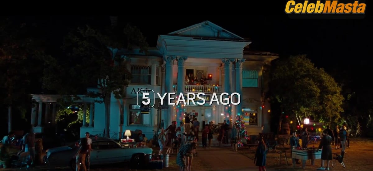 Natalie Portman, Abby Elliott, Kherington Payne and Unknown's Underwear Scene from No Strings Attached