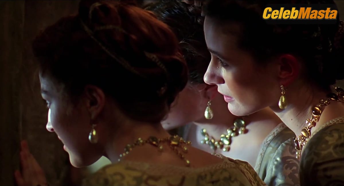 Cate Blanchett Boobs Scene in Elizabeth
