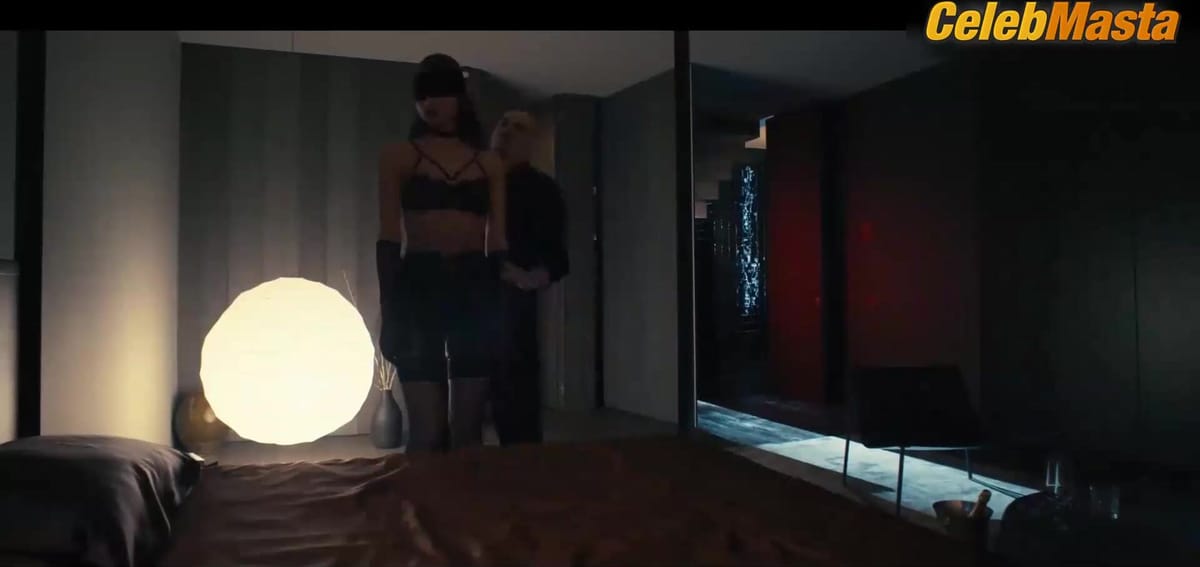 Hryshchenko Mariia's Tits, Underwear Scene in Skamer