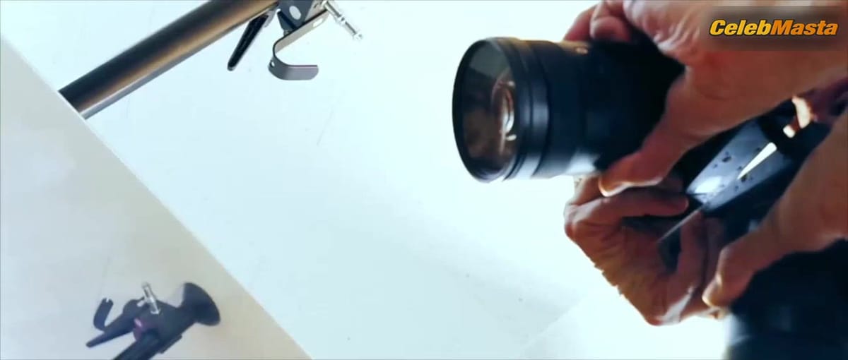 Momoka's Tits Scene in Hysteric Betty