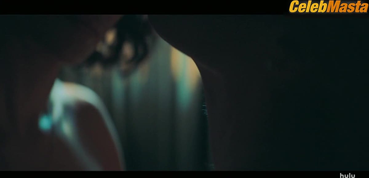 Indira Varma and Sharon Horgan's Lesbian Underwear Scene in This Way Up