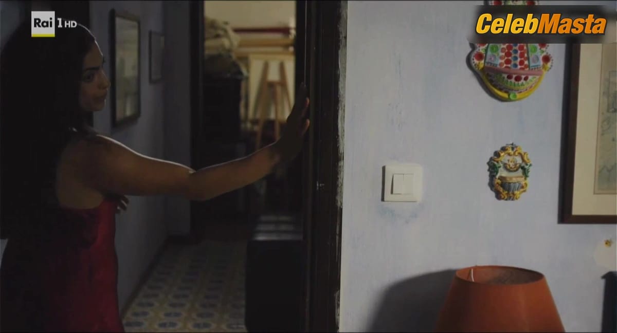 Ester Pantano's Tits Scene from Makari