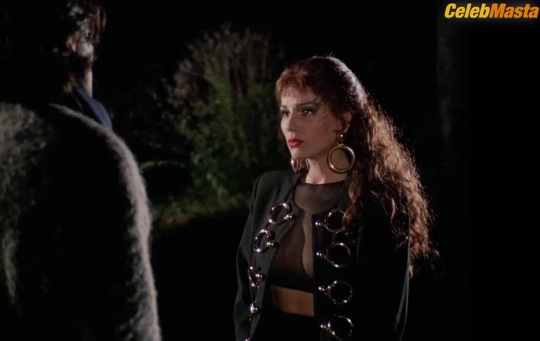 Tini Cansino, Carmen Di Pietro and Rena Niehaus Booty, Boobs Scene in Arabella Langelo Nero