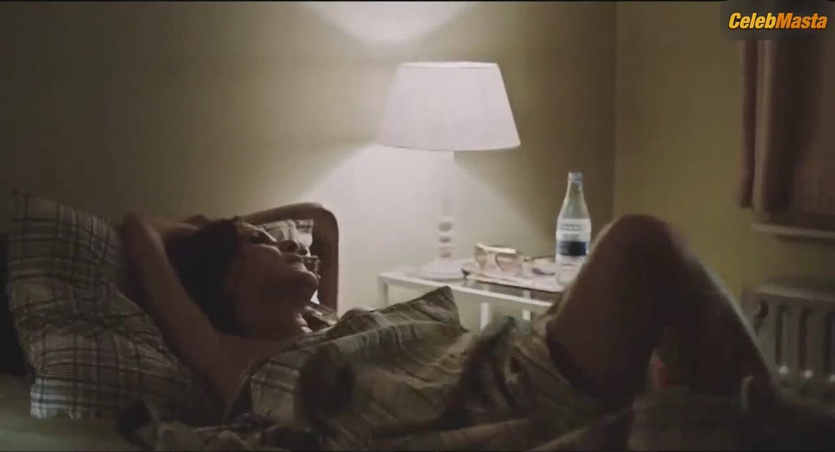Kader Gurbuz Tits Scene from Chaussee dAmour