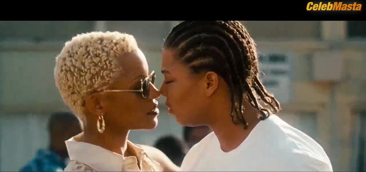 Queen Latifah and Samantha MacLachlan's Lesbian Sex Scene in Set It Off