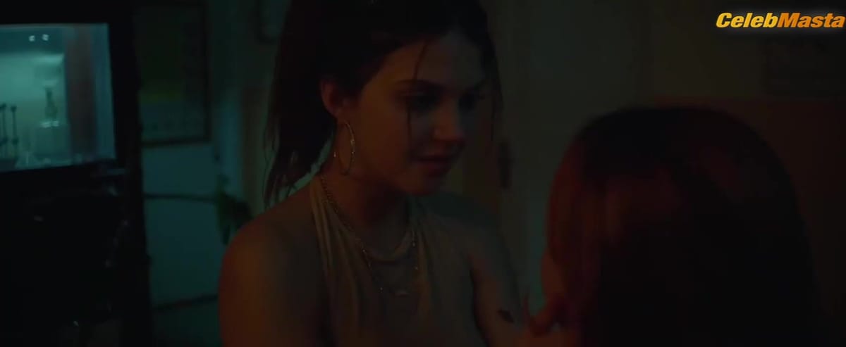 Yelyzaveta Tsilyk and Alina Cheban's Lesbian Boobs Scene in Forever-Forever