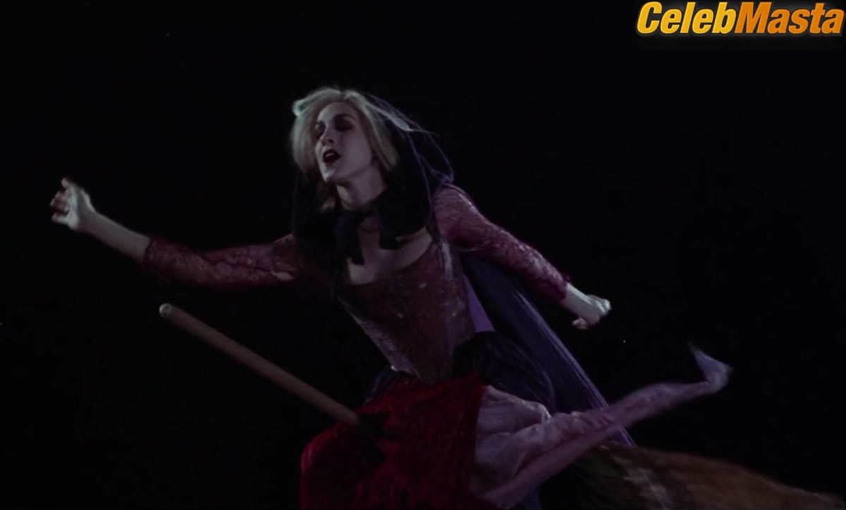Sarah Jessica Parker's Sexy Scene in Hocus Pocus