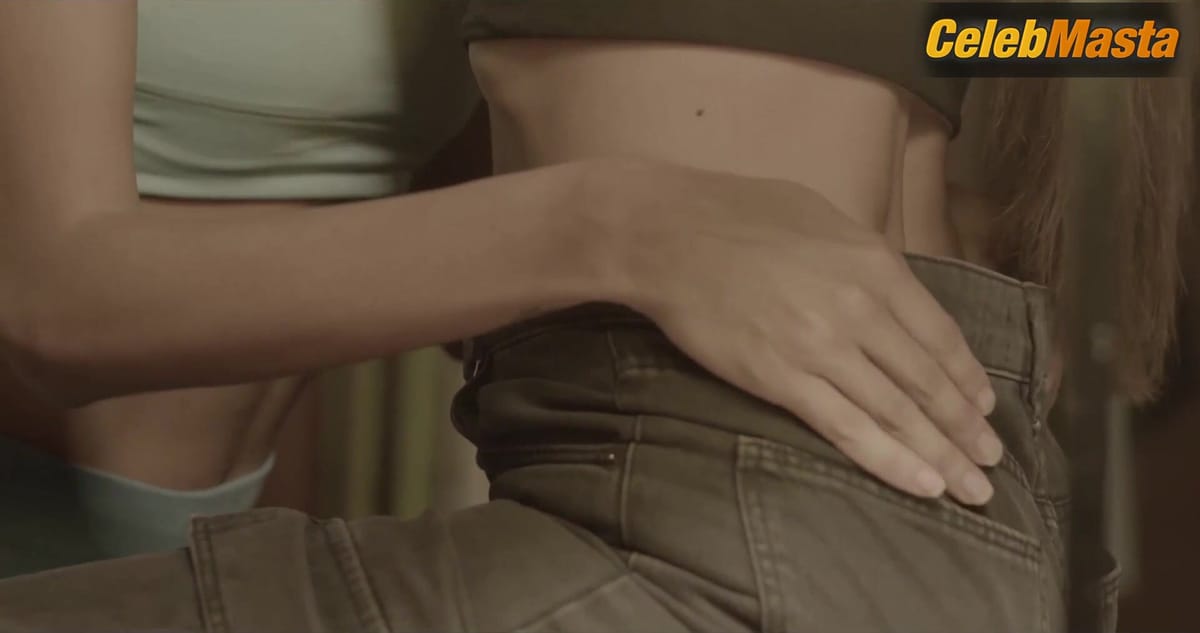 Priscila Reis and Priscila Buiar's Lesbian Scene in Stupid Wife